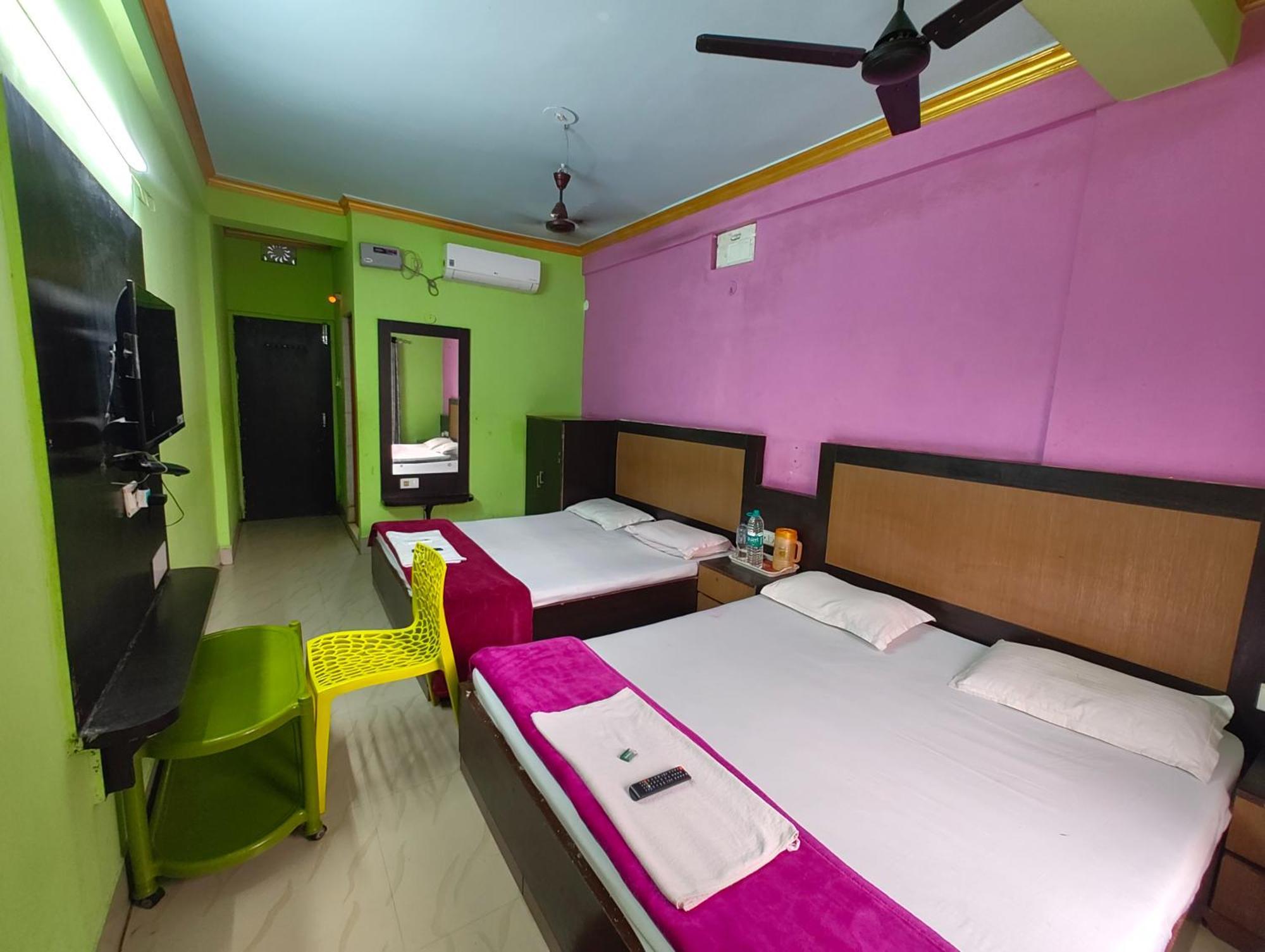 Goroomgo Samrat Palace Puri Near Sea Beach With Parking Facilities - Restaurant Available - Couple Friendly Exterior foto