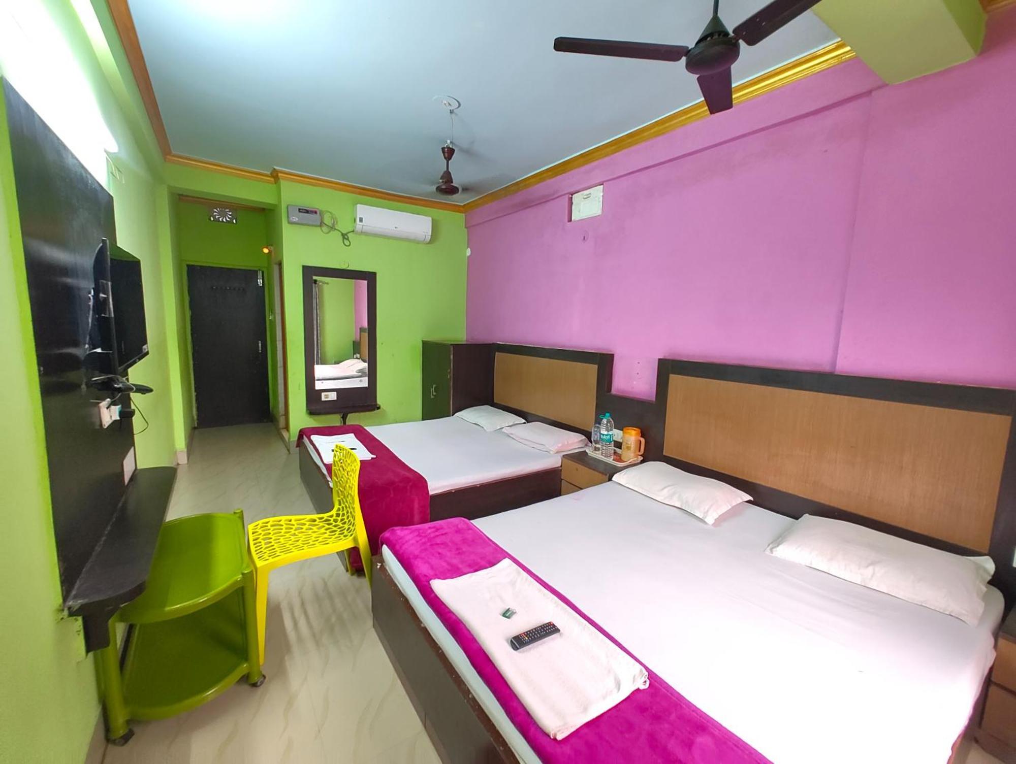 Goroomgo Samrat Palace Puri Near Sea Beach With Parking Facilities - Restaurant Available - Couple Friendly Exterior foto