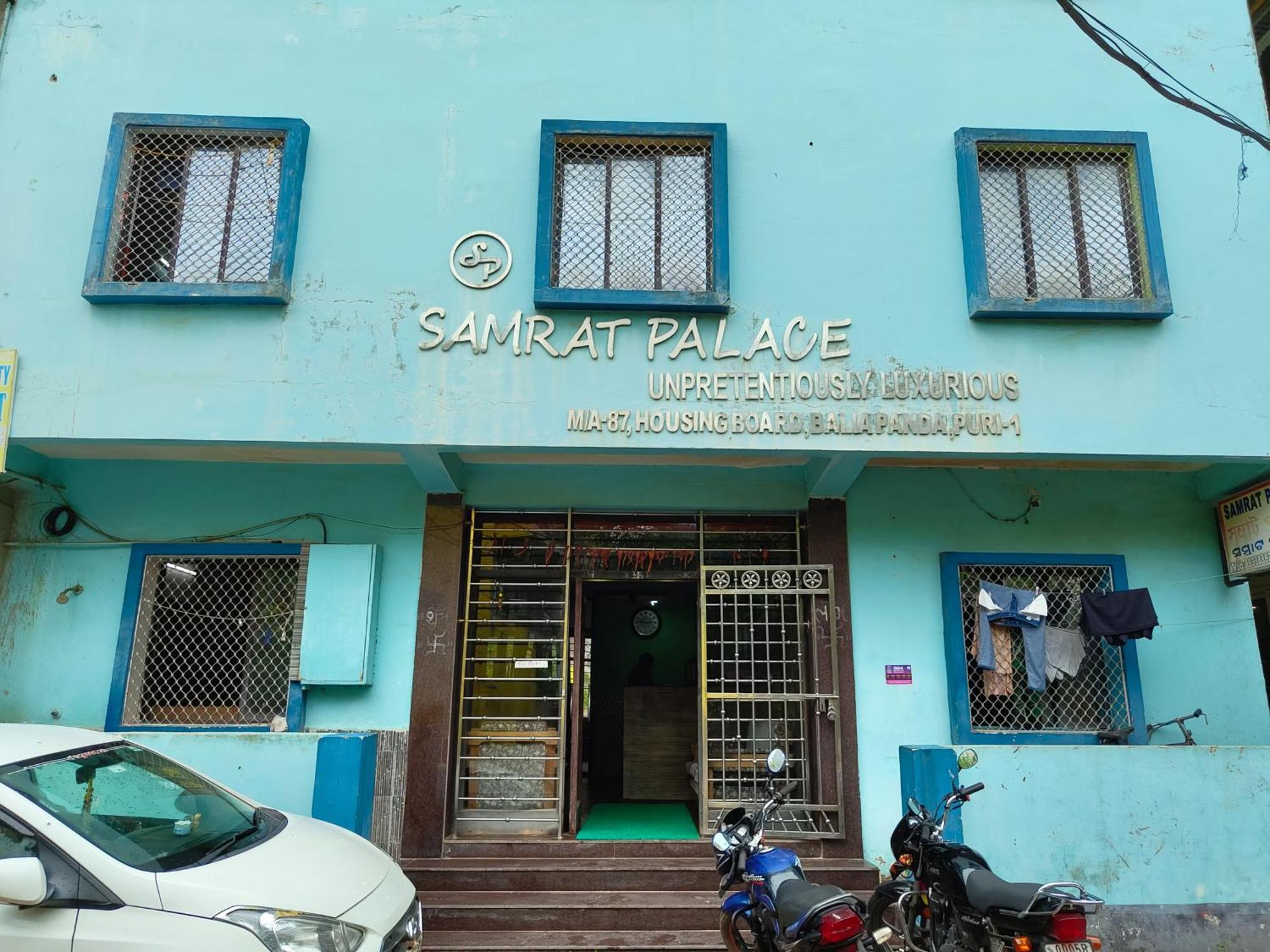 Goroomgo Samrat Palace Puri Near Sea Beach With Parking Facilities - Restaurant Available - Couple Friendly Exterior foto