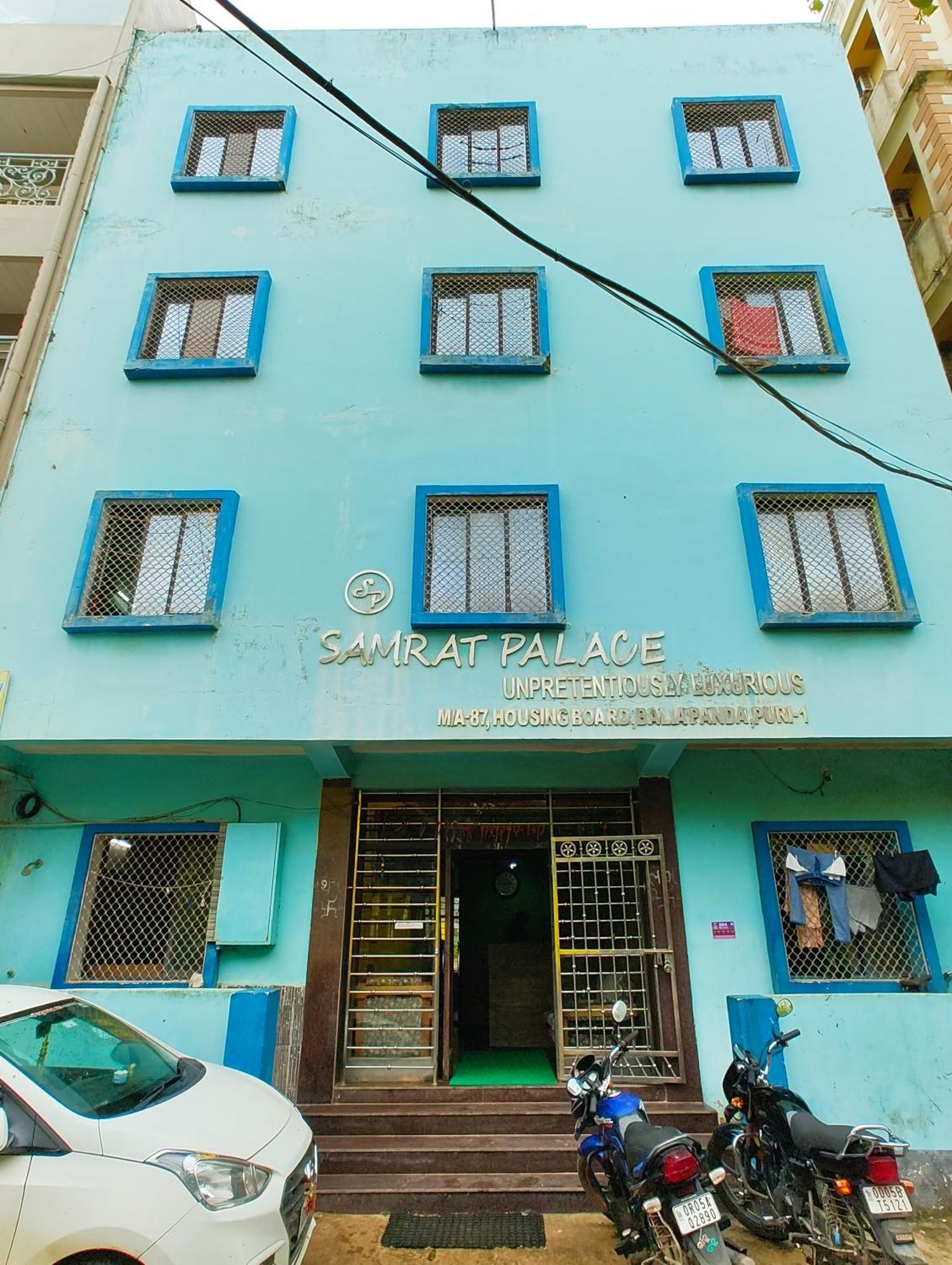 Goroomgo Samrat Palace Puri Near Sea Beach With Parking Facilities - Restaurant Available - Couple Friendly Exterior foto